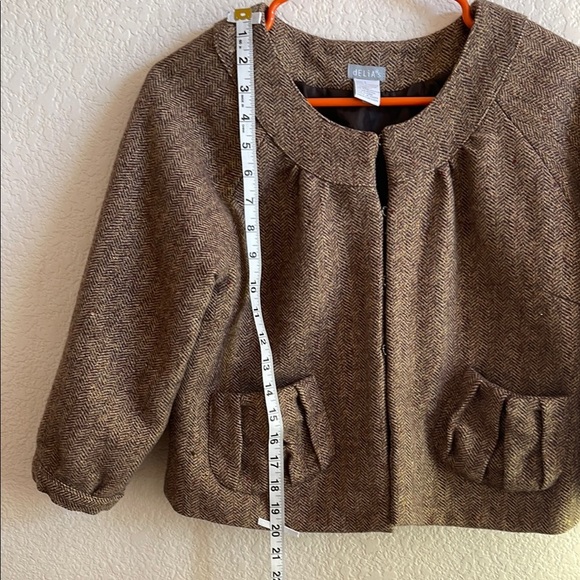 dELiA*s Brown Blazer with Textured Fabric - Picture 4 of 8